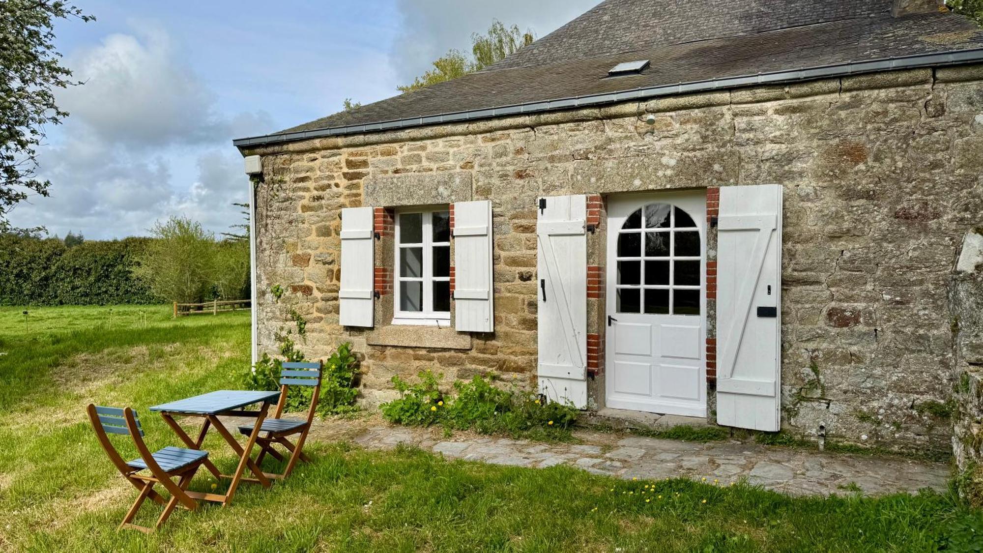Gite De Couple Cosy Avec Vue Sur Chateau Tremohar - Golfe Du Morbihan, 20 Min De Vannes Berric Bagian luar foto